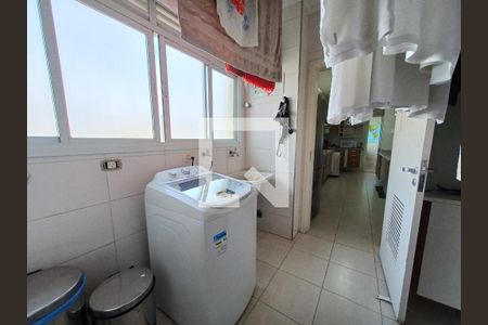 Apartamento à venda com 193m², 3 quartos e 4 vagasLavanderia