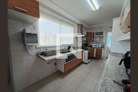 Apartamento à venda com 193m², 3 quartos e 4 vagasCozinha