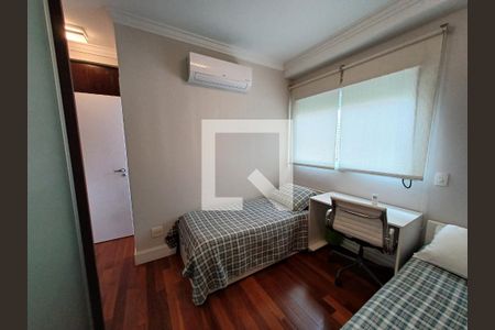 Apartamento à venda com 193m², 3 quartos e 4 vagasSuíte 3