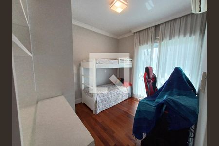 Apartamento à venda com 193m², 3 quartos e 4 vagasSuíte 2