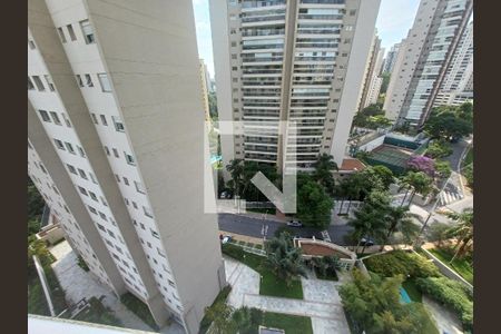 Apartamento à venda com 193m², 3 quartos e 4 vagasVista da Suíte 1