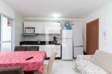 Sala/Cozinha de apartamento à venda com 2 quartos, 47m² em Vila Galvão, Guarulhos