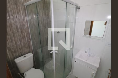 Banheiro de apartamento para alugar com 1 quarto, 26m² em Tucuruvi, São Paulo