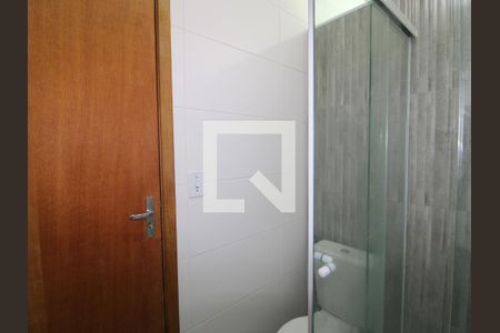 Banheiro de apartamento para alugar com 1 quarto, 26m² em Tucuruvi, São Paulo
