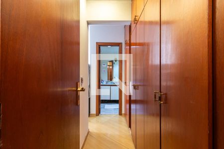 Apartamento à venda com 135m², 3 quartos e 2 vagasCloset Suíte