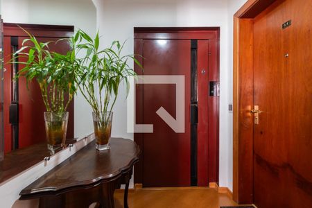 Apartamento à venda com 135m², 3 quartos e 2 vagasHall Social
