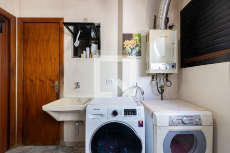 Apartamento à venda com 135m², 3 quartos e 2 vagasÁrea de Serviço