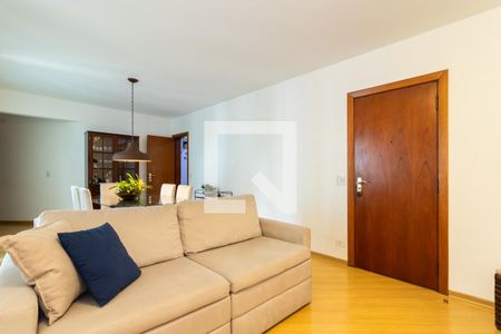 Sala de apartamento à venda com 3 quartos, 135m² em Indianópolis, São Paulo