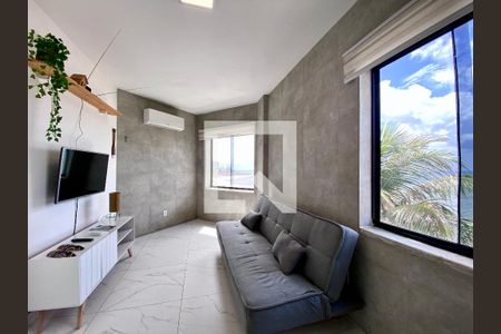 Sala de apartamento para alugar com 1 quarto, 40m² em Pituba, Salvador