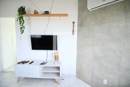 Sala de apartamento para alugar com 1 quarto, 40m² em Pituba, Salvador