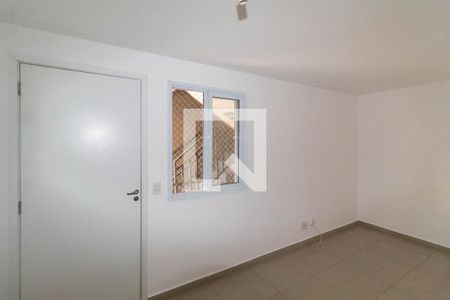 Sala de apartamento para alugar com 1 quarto, 26m² em Guaiauna, São Paulo
