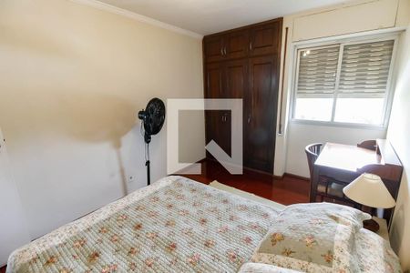 Apartamento à venda com 143m², 3 quartos e 2 vagasQuarto 2