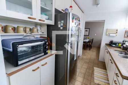 Apartamento à venda com 143m², 3 quartos e 2 vagasCozinha - Armários