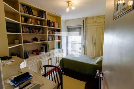 Apartamento à venda com 143m², 3 quartos e 2 vagasQuarto 1