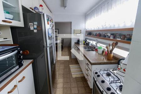 Apartamento à venda com 143m², 3 quartos e 2 vagasCozinha - Armários