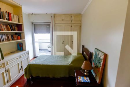 Apartamento à venda com 143m², 3 quartos e 2 vagasQuarto 1 - Armários