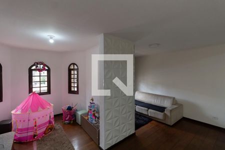 Sala de casa à venda com 4 quartos, 220m² em Vila Rui Barbosa, São Paulo