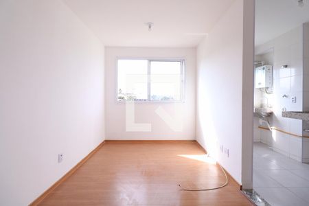 Sala de apartamento para alugar com 2 quartos, 47m² em Sumarezinho, Santo André