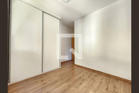 Apartamento à venda com 70m², 2 quartos e 2 vagasQuarto Suíte