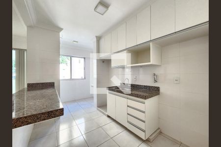 Apartamento à venda com 70m², 2 quartos e 2 vagasCozinha - Armários