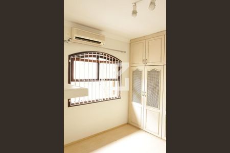 Casa à venda com 150m², 3 quartos e 2 vagasquarto 2