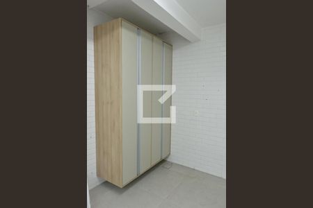 Casa à venda com 150m², 3 quartos e 2 vagaslavanderia