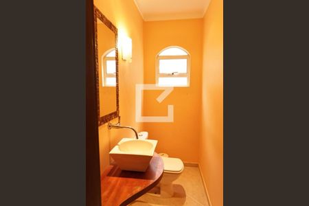 Casa à venda com 150m², 3 quartos e 2 vagasBanheiro