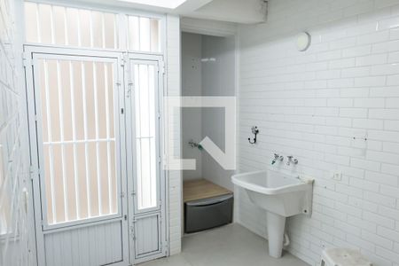 Casa à venda com 150m², 3 quartos e 2 vagaslavanderia