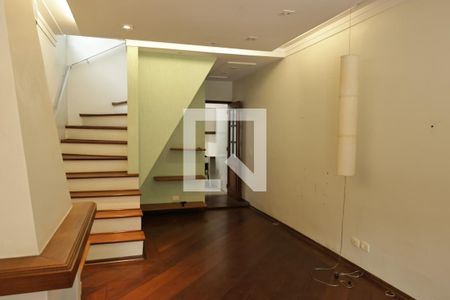 Casa à venda com 150m², 3 quartos e 2 vagassala