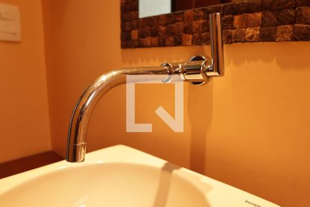 Casa à venda com 150m², 3 quartos e 2 vagasBanheiro