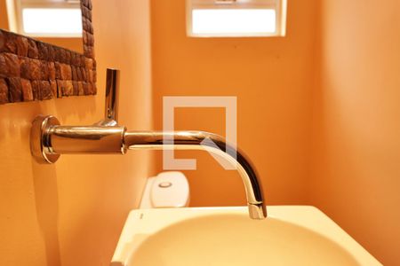 Casa à venda com 150m², 3 quartos e 2 vagasBanheiro