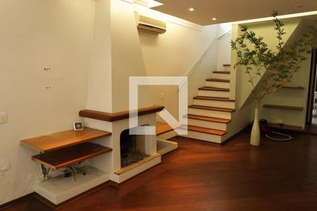 Casa à venda com 150m², 3 quartos e 2 vagassala