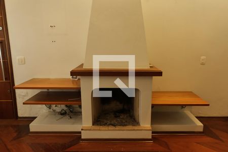 Casa à venda com 150m², 3 quartos e 2 vagassala