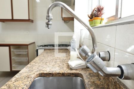 Casa à venda com 150m², 3 quartos e 2 vagascozinha