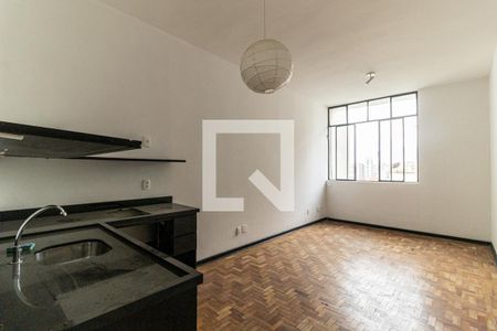Cozinha de kitnet/studio à venda com 1 quarto, 35m² em Vila Buarque, São Paulo