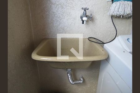 Casa à venda com 240m², 4 quartos e 1 vagaLavanderia - Tanque