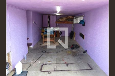 Casa à venda com 240m², 4 quartos e 1 vagaGaragem