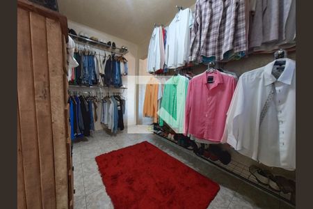 Casa à venda com 240m², 4 quartos e 1 vaga Casa à venda com 240m², 4 quartos e 1 vagaQuarto 2