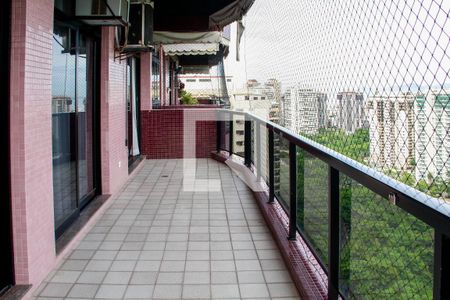 Varanda de apartamento para alugar com 3 quartos, 140m² em Barra da Tijuca, Rio de Janeiro