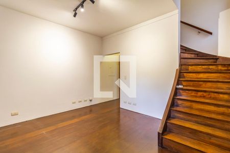 Casa à venda com 130m², 3 quartos e 2 vagasSala