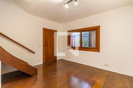 Sala de casa à venda com 3 quartos, 130m² em Jardim Europa, São Paulo