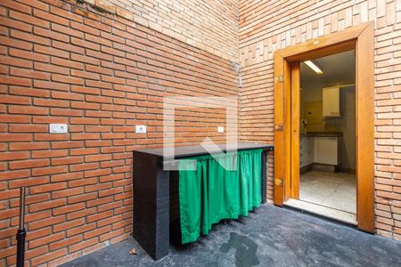 Casa à venda com 130m², 3 quartos e 2 vagasÁrea de Serviço