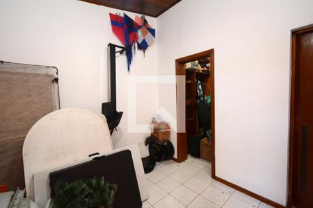 Casa à venda com 102m², 3 quartos e 3 vagasSuíte 2