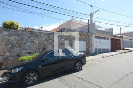 Casa à venda com 102m², 3 quartos e 3 vagasFachada