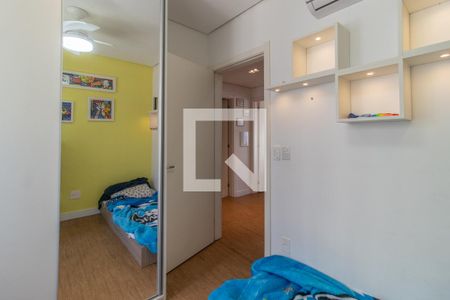 Casa de condomínio à venda com 188m², 3 quartos e 2 vagasQuarto 3