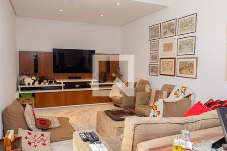 Sala de casa para alugar com 4 quartos, 190m² em Butantã, São Paulo