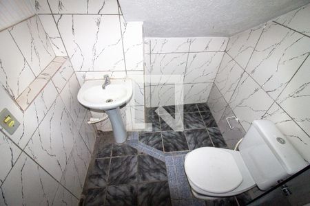 Lavabo  de casa para alugar com 1 quarto, 55m² em Jardim Presidente Dutra, Guarulhos