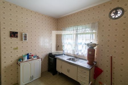 Casa à venda com 250m², 5 quartos e 2 vagas Casa à venda com 250m², 5 quartos e 2 vagasCozinha