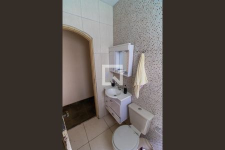 Banheiro 1 de casa à venda com 5 quartos, 250m² em Vila Rio Branco, São Paulo