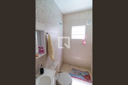 Banheiro 1 de casa à venda com 5 quartos, 250m² em Vila Rio Branco, São Paulo